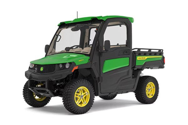 XUV845R with Premium Cab