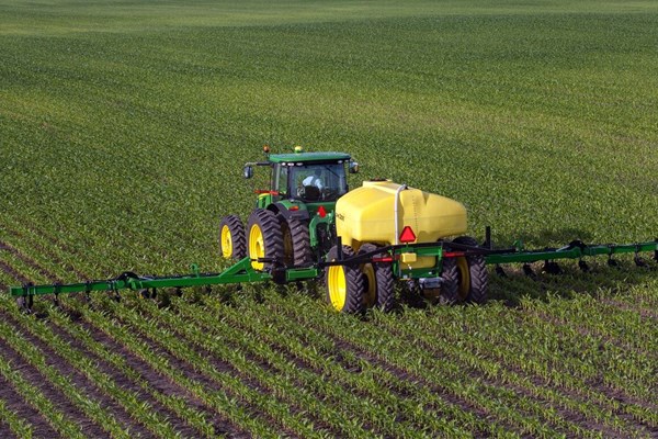 2510L Liquid Fertilizer Applicator