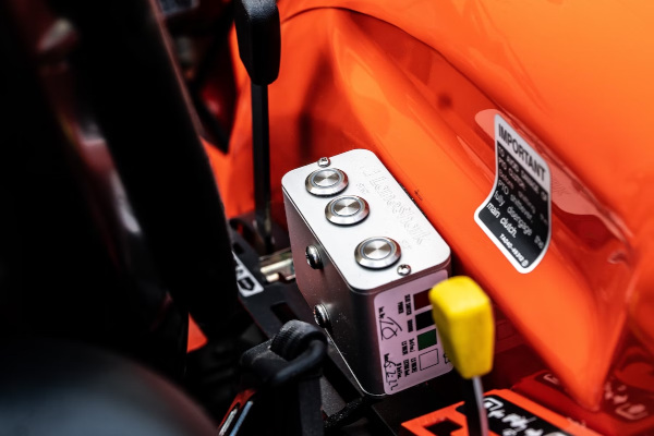 Lane Shark | All Products | HYDRAULICS for sale at King Ranch Ag & Turf