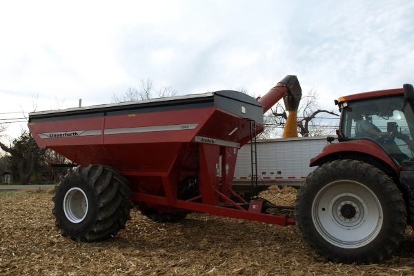 Unverferth | 60 Series Corner-Auger | Model 1060 for sale at King Ranch Ag & Turf