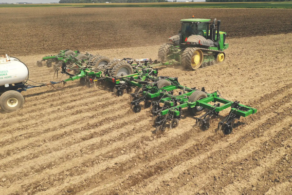 Unverferth | Fertilizer Application | Renegade NH3 Applicator for sale at King Ranch Ag & Turf