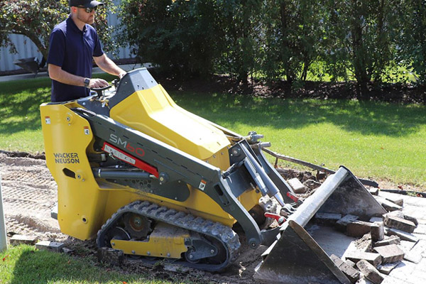 WN-TrackLoaders-cover.jpg